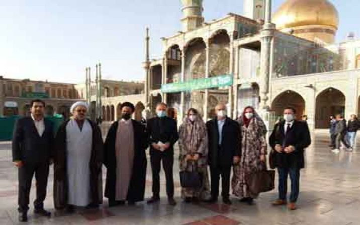 حضور سفیر آلمان درحرم حضرت معصومه(س) و مسجد مقدس جمکران حضور سفیر آلمان درحرم حضرت معصومه(س) و مسجد مقدس جمکران